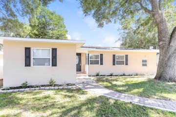 701 Brookside Dr Clearwater, FL 33764